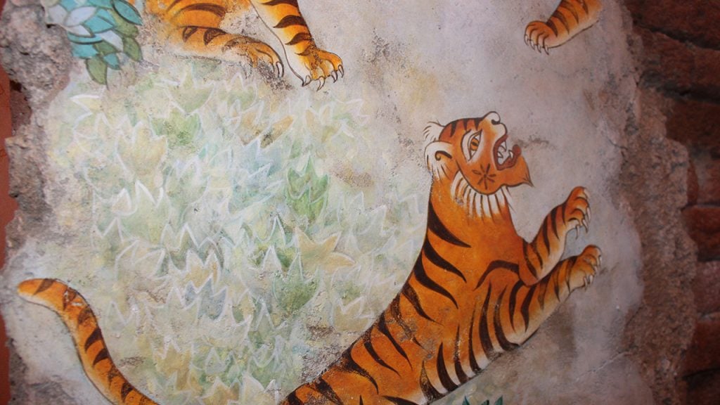disney animal kingdom tiffins artwork