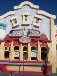 Daisys Diner Disneyland News DINUS