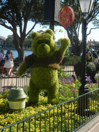Winnie the Pooh topiary Epcot