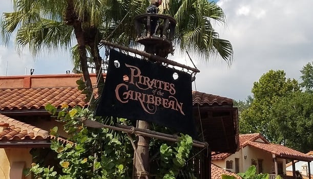 disney world pirates of the Caribbean ride talking skull