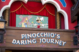Pinocchio's daring journey disneyland