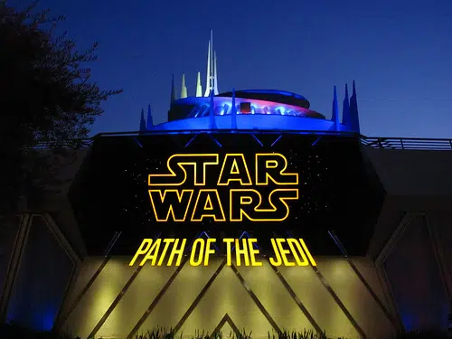 Star Wars Path of the Jedi disneyland