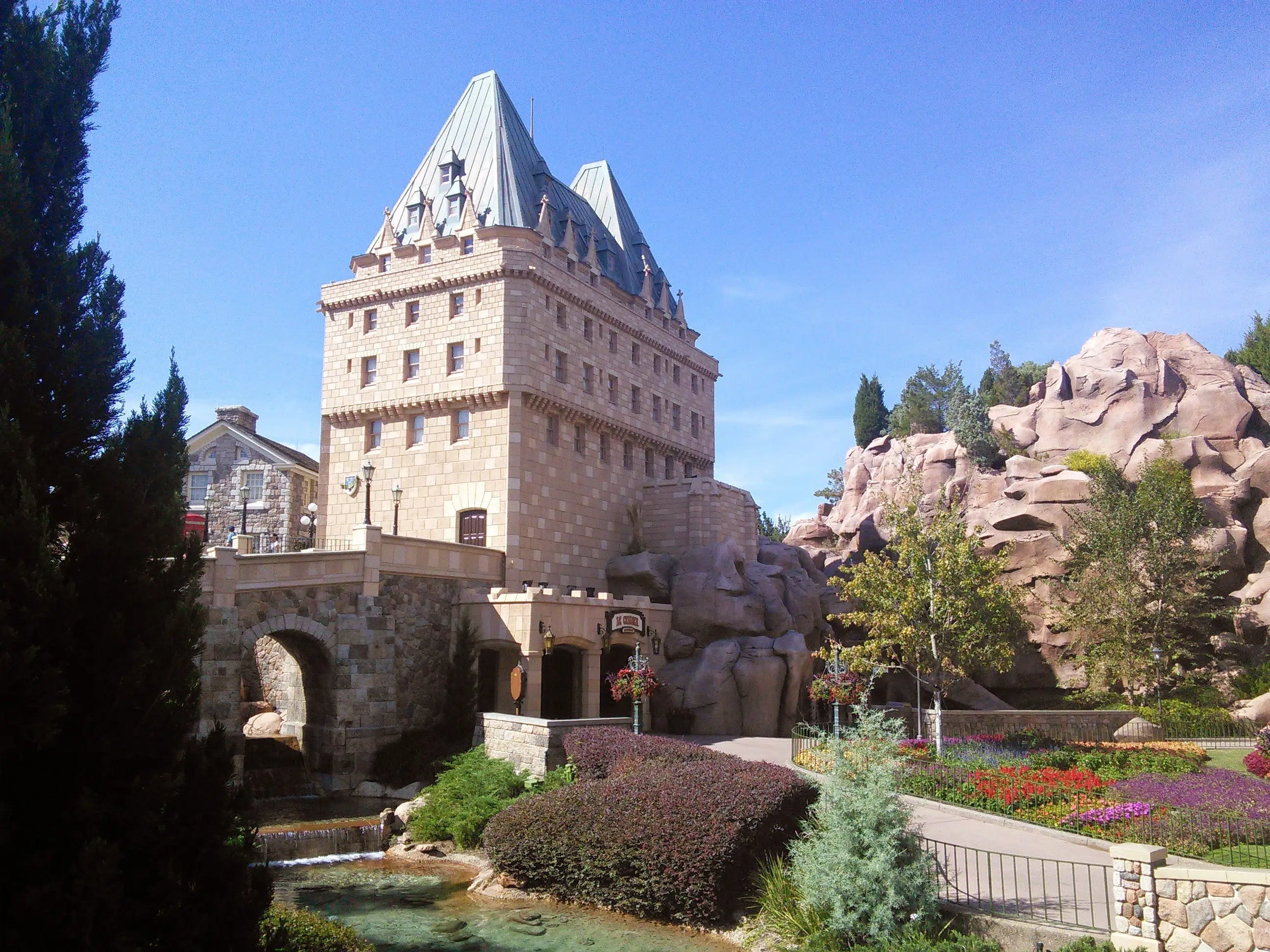 PHOTOS: New Canada Pavilion Hockey Jersey Skates into EPCOT - WDW