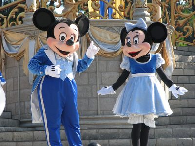 Dream Along with Mickey Stage Show | Extinct Disney World