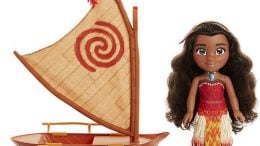 Disney Moana and Canoe Ocean Adventure Doll Set