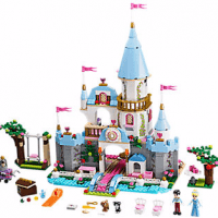 Disney Cinderella’s Romantic Castle LEGO Set