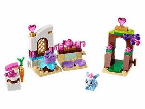 Disney Berry’s Kitchen LEGO Set