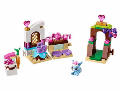 Disney Berry’s Kitchen LEGO Set