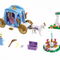 Disney Cinderella's Dream Carriage LEGO Set