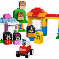 Disney Mickey & Friends LEGO Set