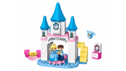 Disney Cinderella´s Magical Castle LEGO Set