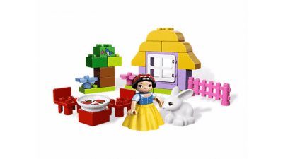 Disney Snow White’s Cottage LEGO Set