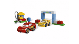 Disney Cars 2 Race Day LEGO Set
