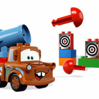 Disney Cars 2 Agent Mater LEGO Set