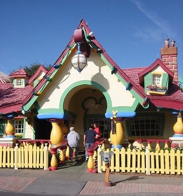 Mickey Mouse’s House | Extinct Disney World Attractions