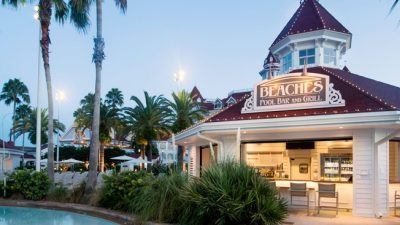 Beaches Pool Bar (Disney World)