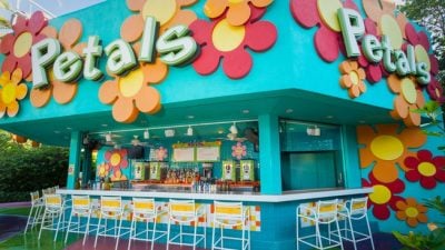 Petals Pool Bar (Disney World)