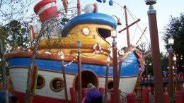 Donald's Boat - Extinct Disney World
