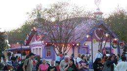 Minnie's House - Extinct Disney World