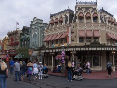 Main Street Cinema – Extinct Disney World Attraction