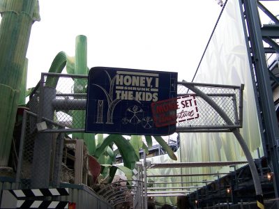 Honey I Shrunk the Kids Movie Set Adventure | Extinct Disney World Attractions