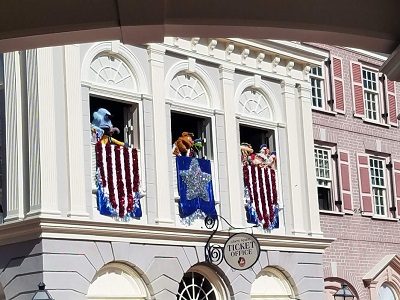 The Muppets Present…Great Moments in American History (Disney World)