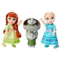 Frozen 2 Petite Surprise Trolls Gift Set