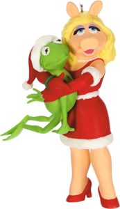 The Muppets Kermit and Miss Piggy Kermit's Holiday Hug Ornament