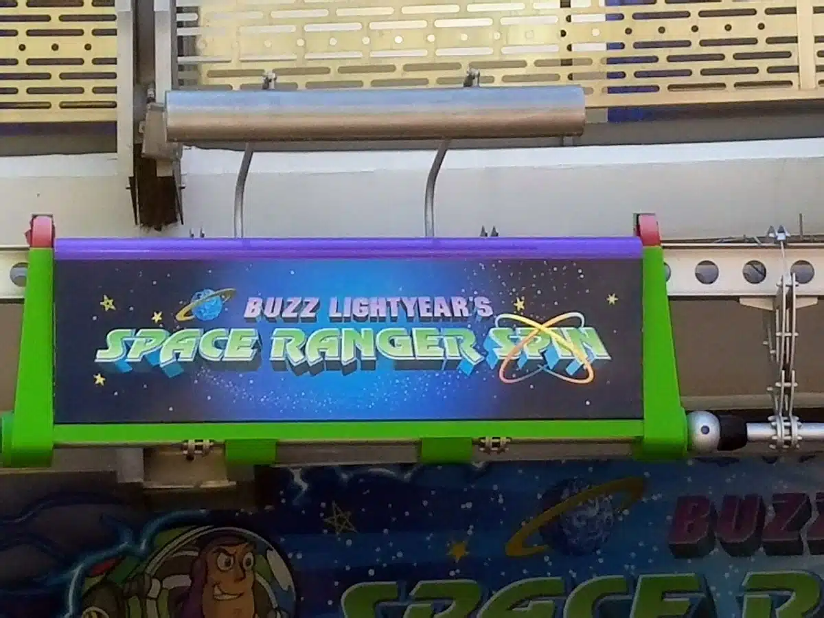 Buzz Lightyear's Space Ranger Spin disney world