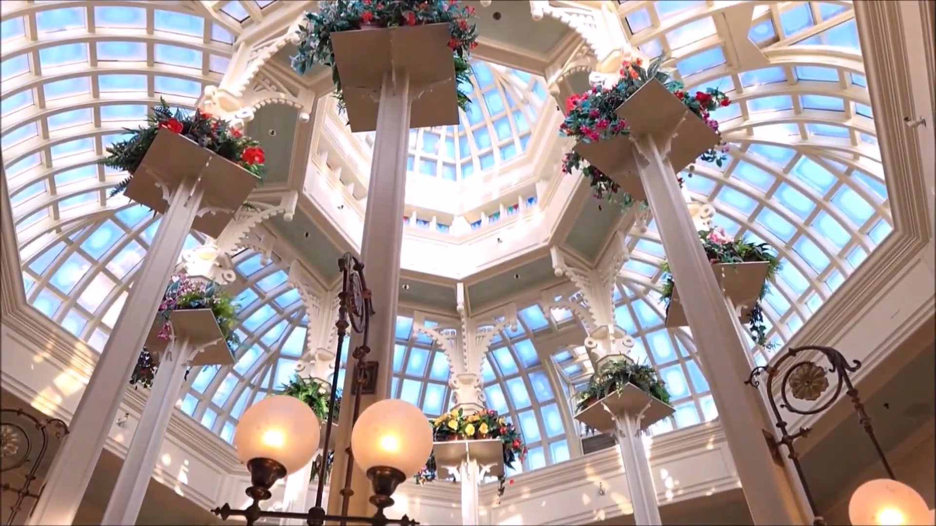 The Crystal Palace | Disney World