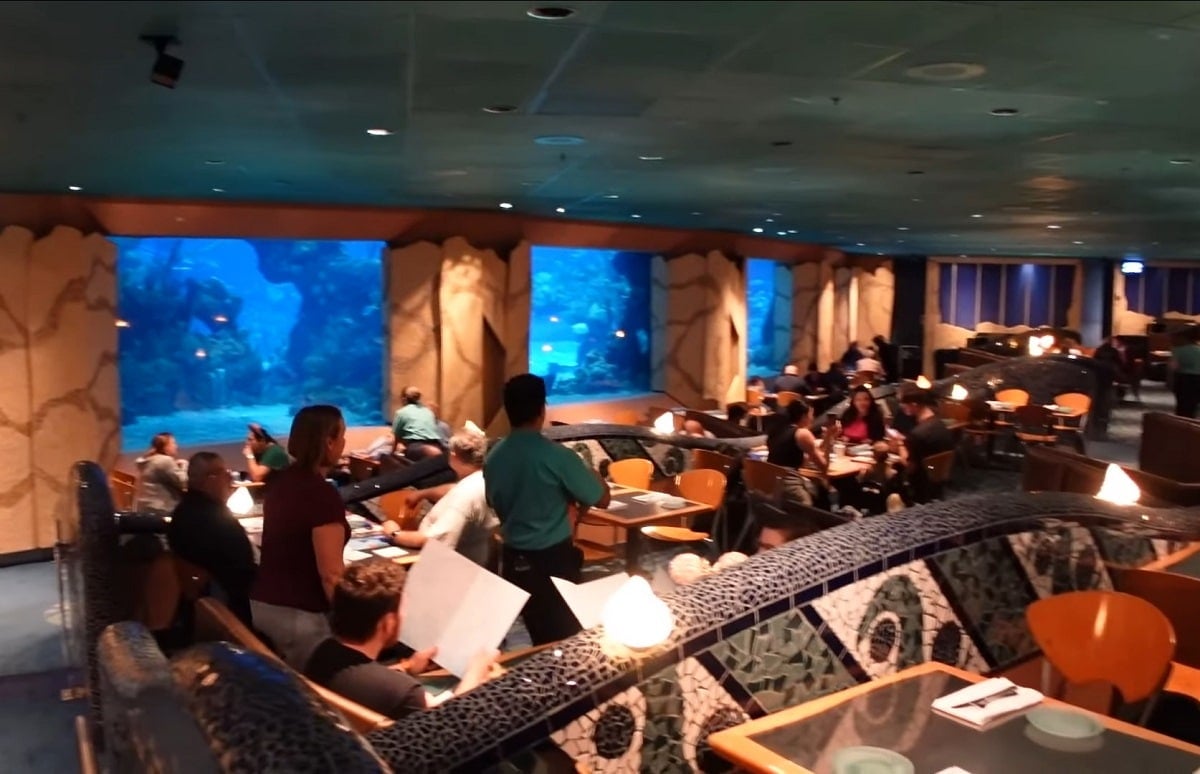 Coral Reef Restaurant Disney World