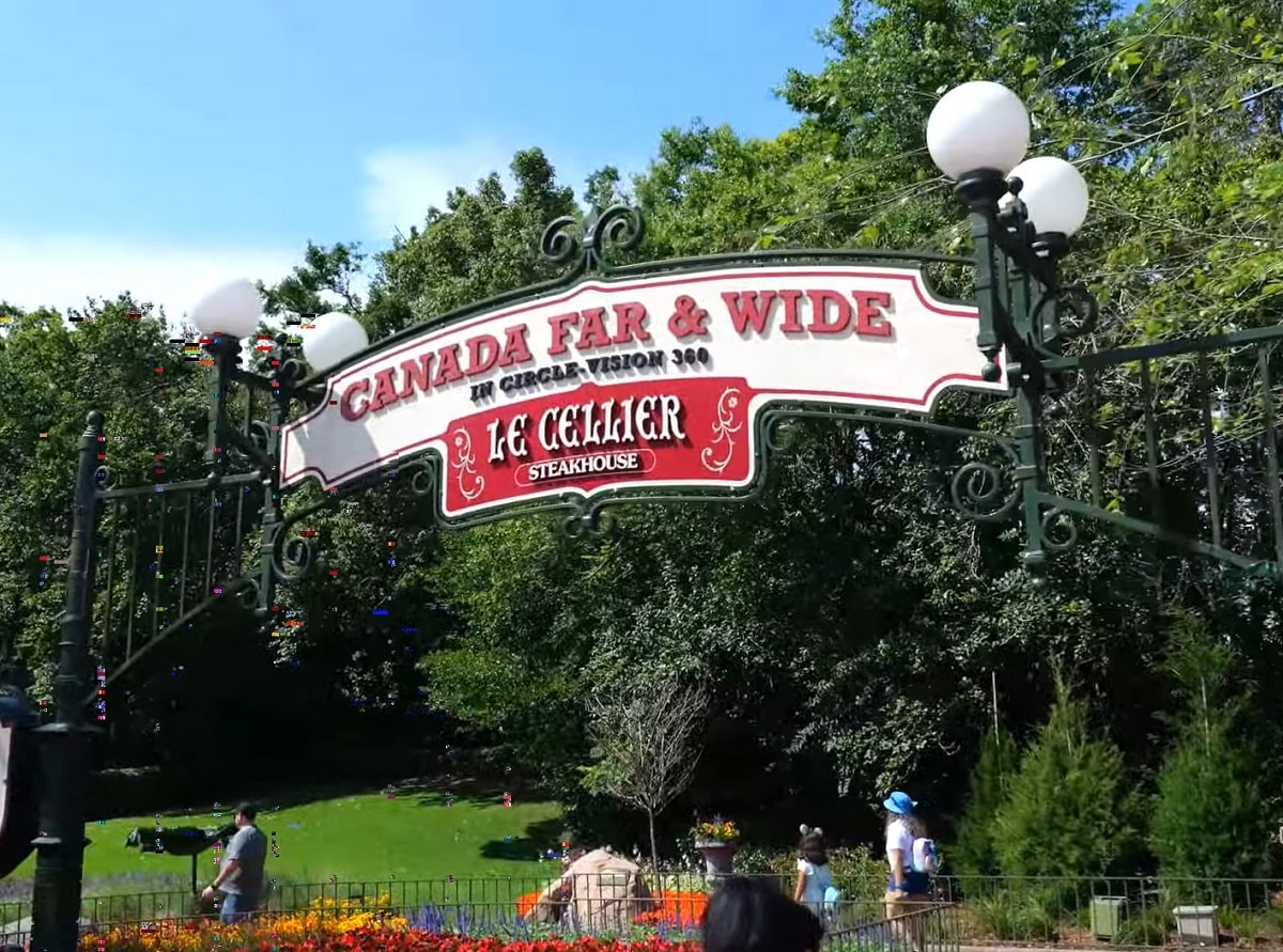 Canada Far and Wide Disney World Show