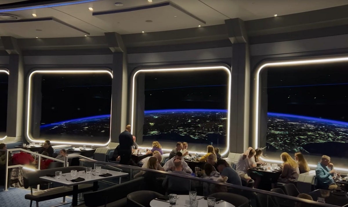 Space 220 Restaurant Disney World