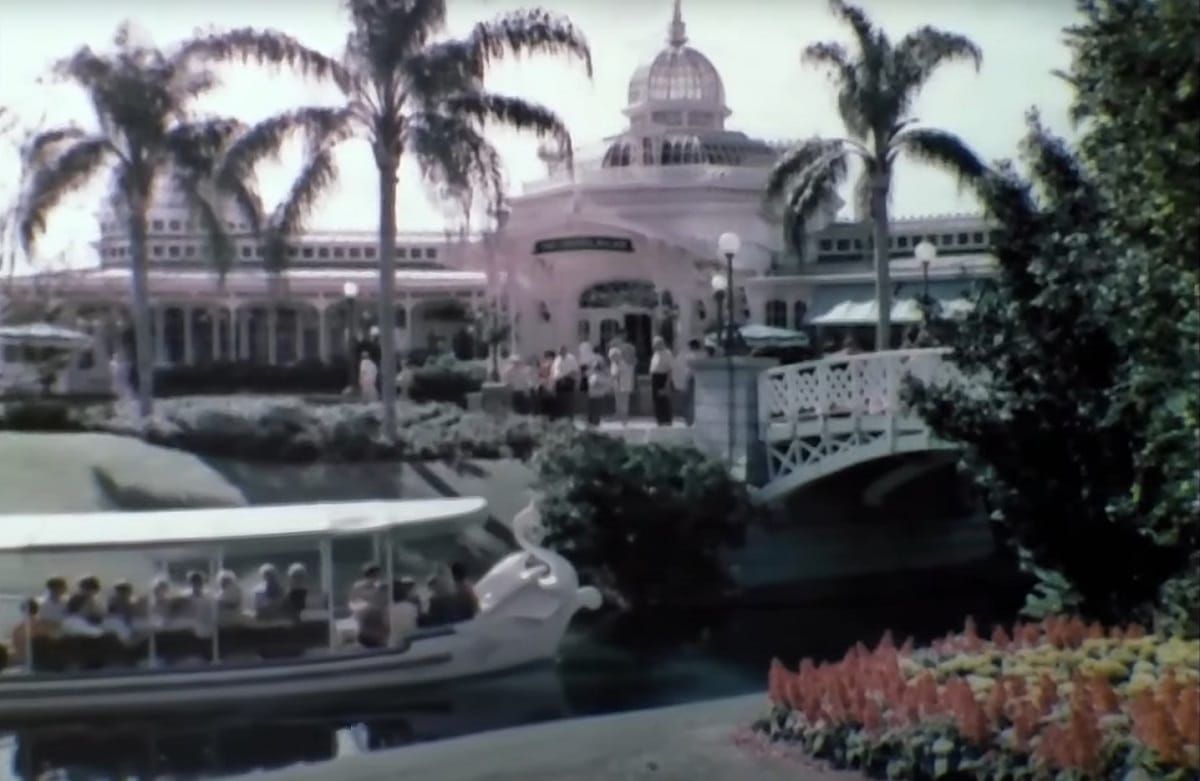 Magic Kingdom Plaza Swan Boats | Extinct Disney World Attractions