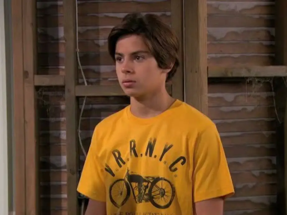 Max Russo (Wizards of Waverly Place) disney