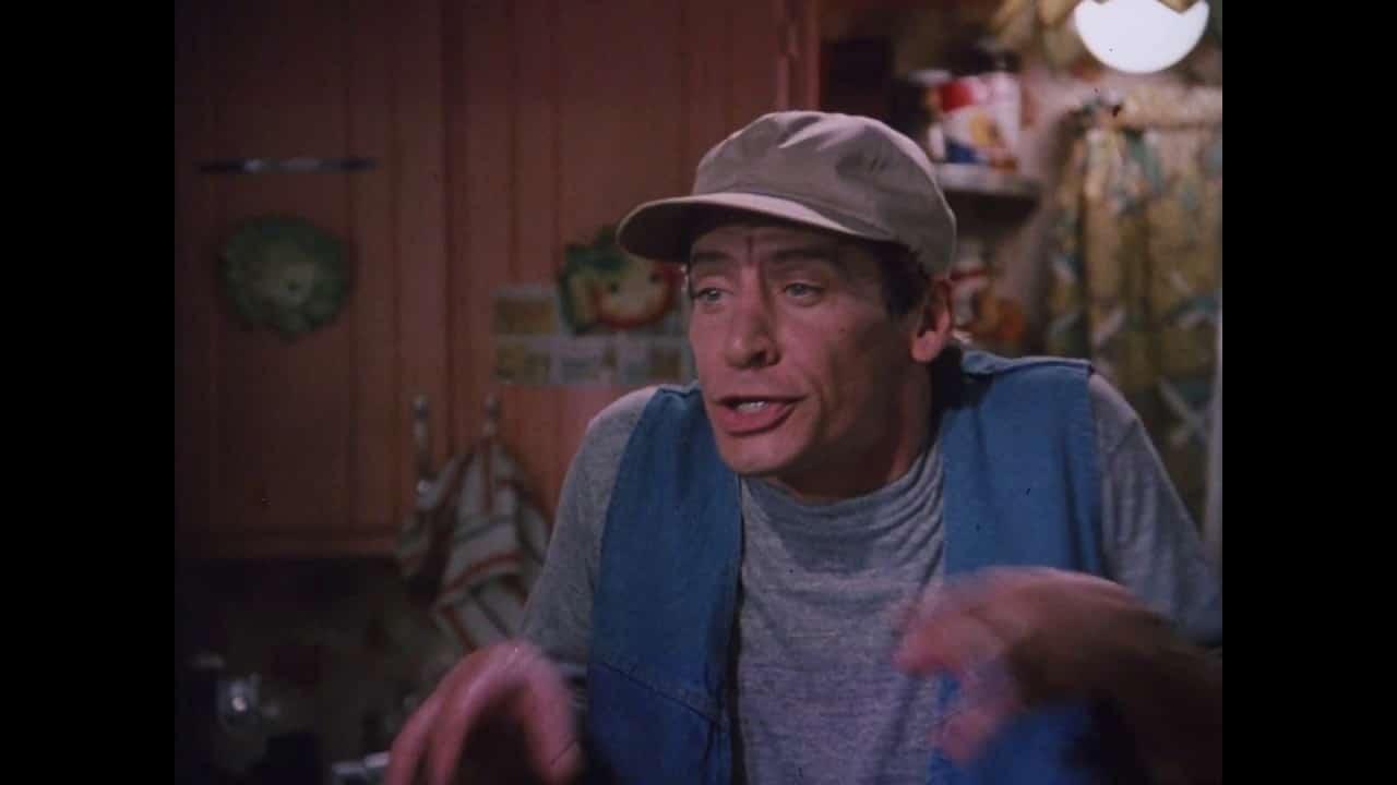 Ernest Saves Christmas 