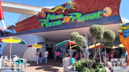 alien pizza planet disneyland
