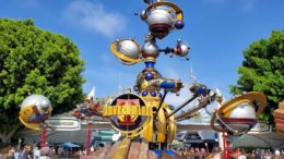 Astro Oribter disneyland