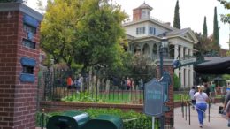 haunted mansion disneyland