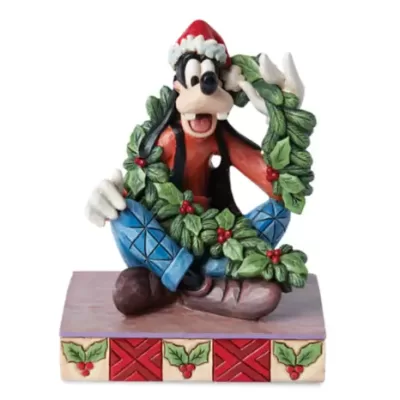 Goofy ''A Goofy Christmas'' Figure by Jim Shore