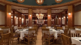 Yachtsman Steakhouse closing